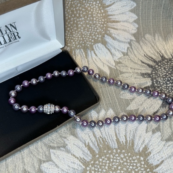 Nolan Miller Necklace - Picture 5 of 8